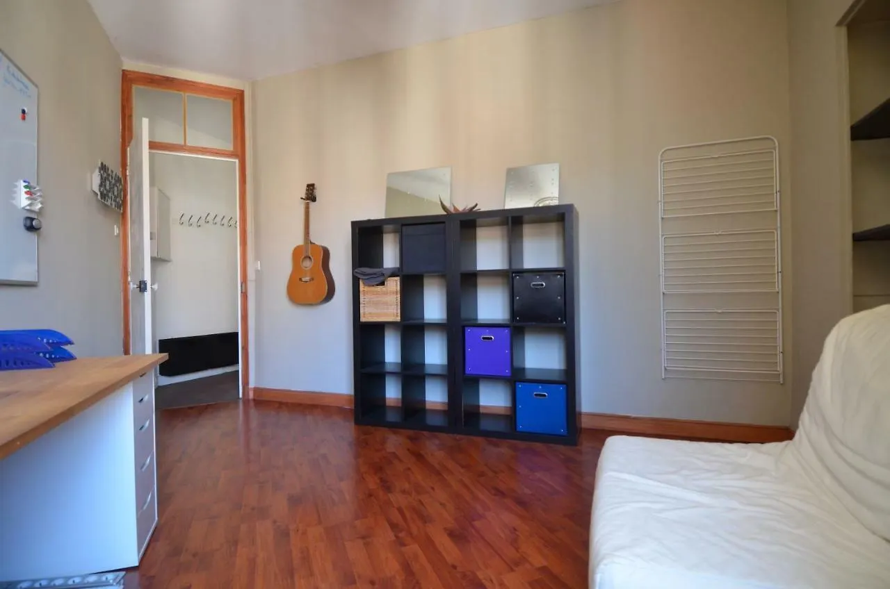 Acropolis - Appartement 4 Personnes Quartier Riquier A Nice 0*,  Fransa