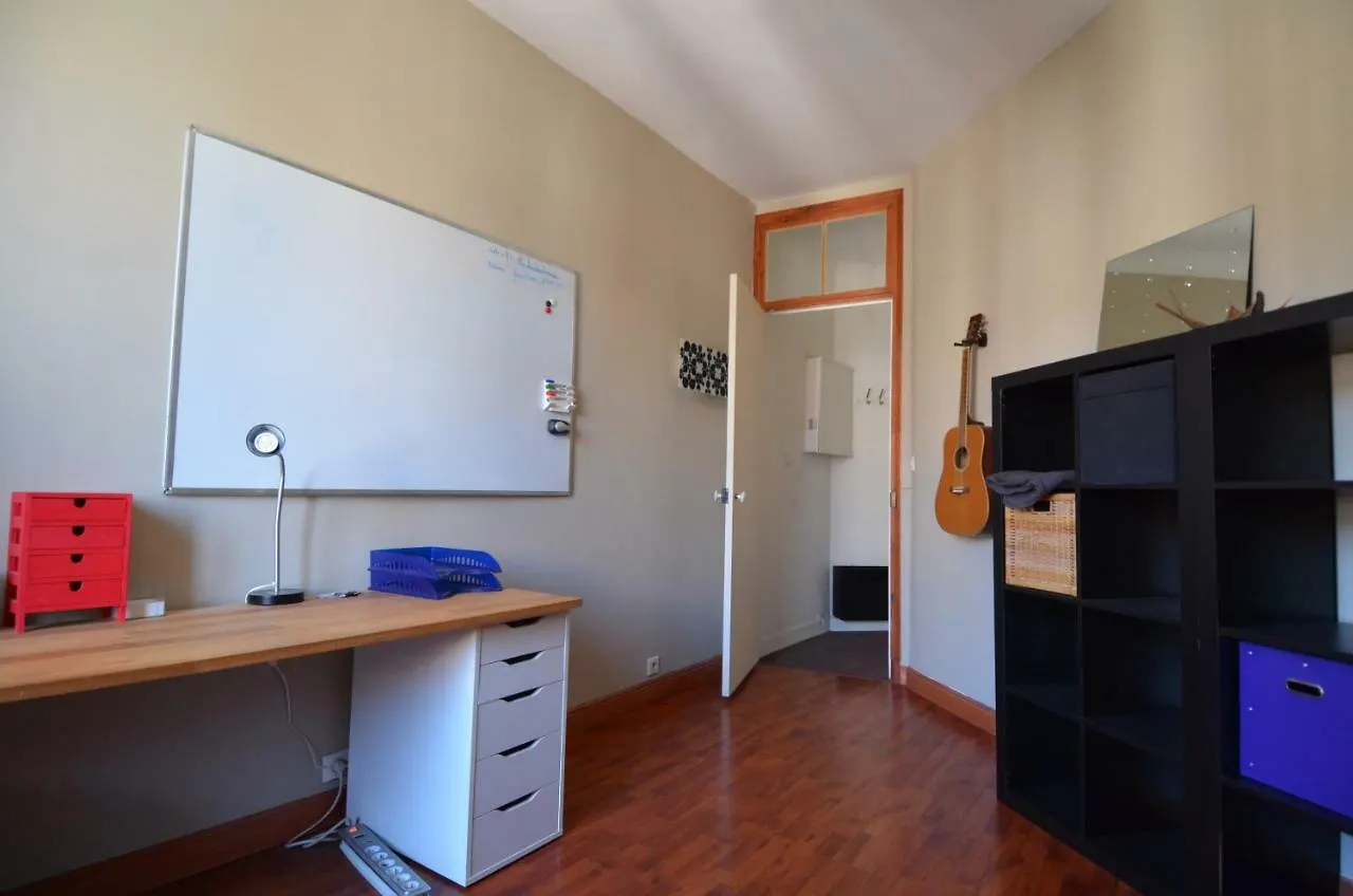 Acropolis - Appartement 4 Personnes Quartier Riquier A Nice Daire